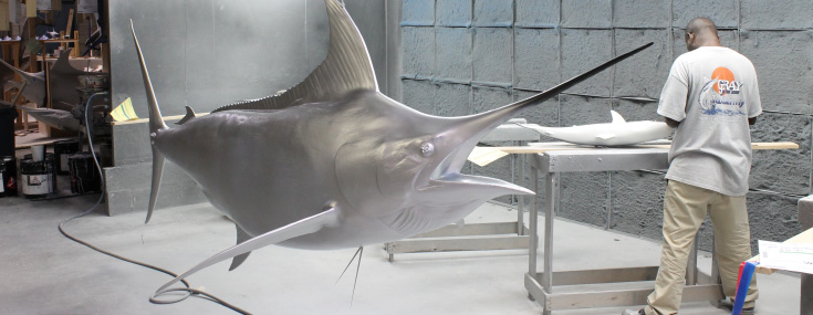 Airbrush artist at Gray Taxidermy